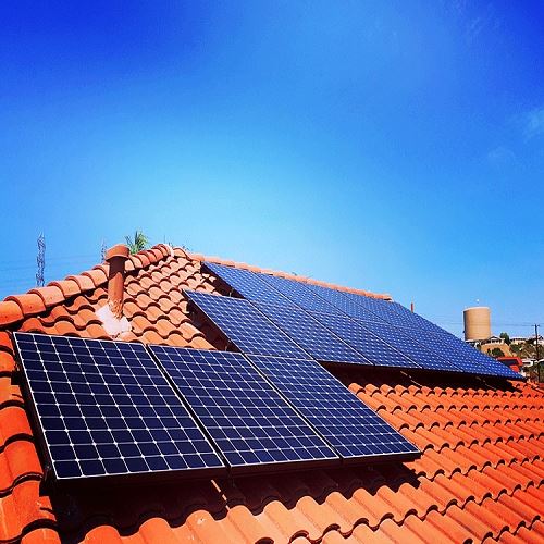 mounting solar panels on tile roof(001)