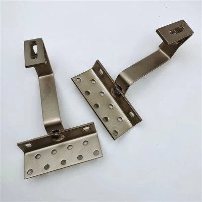 Plytelių stogo kabliukai saulės energijos montavimo sistemai